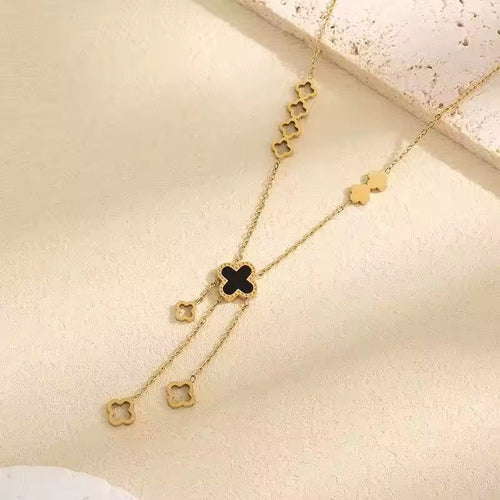 Black Clove Necklace