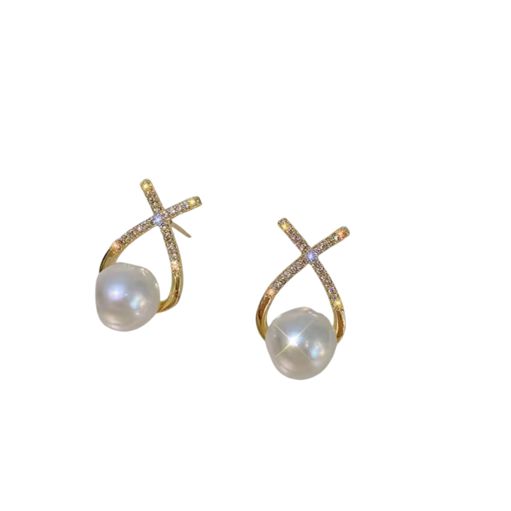 Gold plated white pearls descent earings